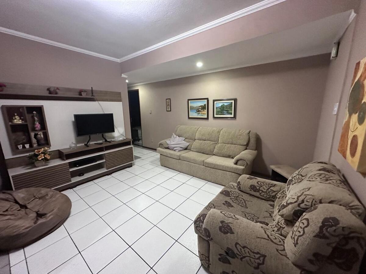 Apto No Centro Com Garagem Apartamento