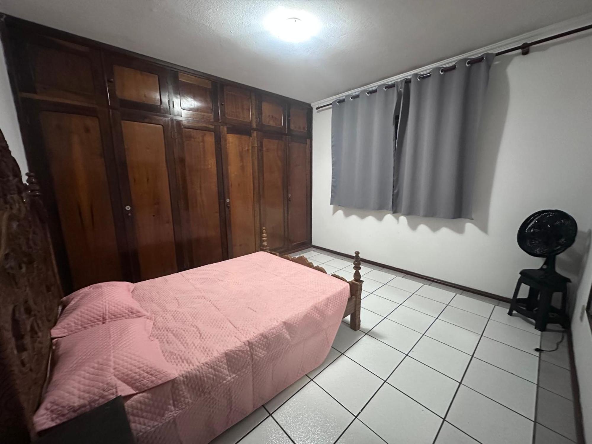Apto No Centro Com Garagem *